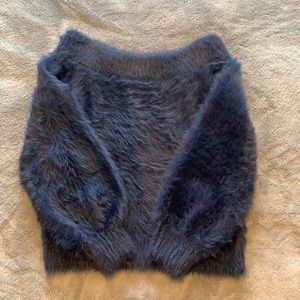 Banana Republic off-the shoulder eyelash sweater, petite Small